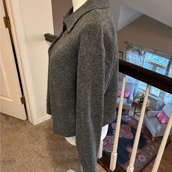 Universal Thread Cropped Polo Sweater - Picture 2 of 5